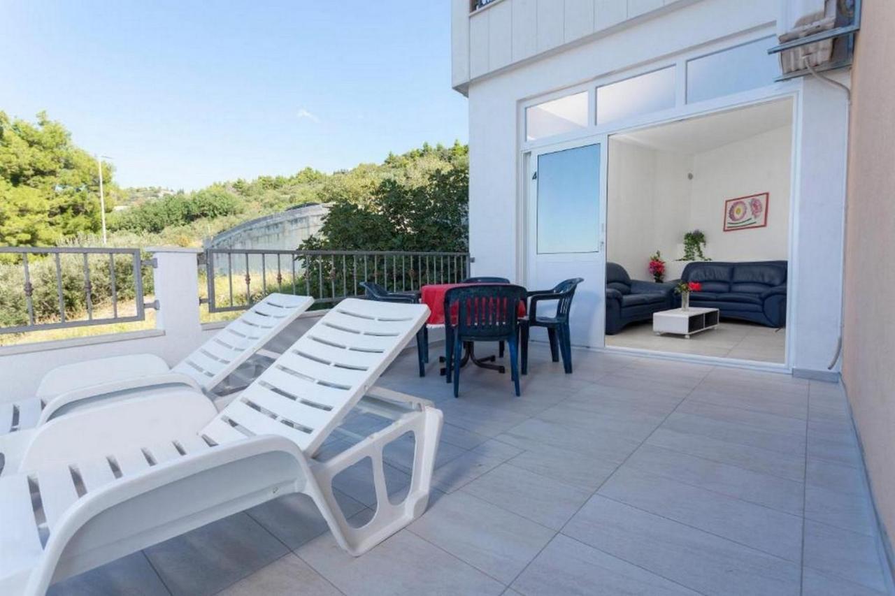 Summerheaven Apartments Подгора Екстер'єр фото